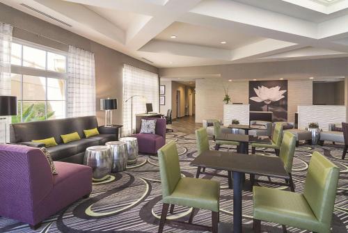 La Quinta by Wyndham Phoenix Mesa West - image 4