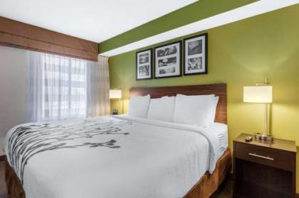 Sleep Inn Mesa Superstition Springs - image 2