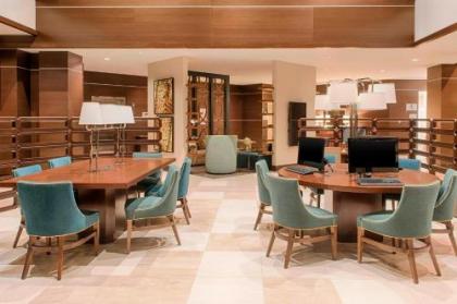 Sheraton Mesa Hotel at Wrigleyville West - image 4