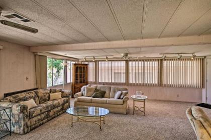 House with Golf Course View and Pool Access! - image 4