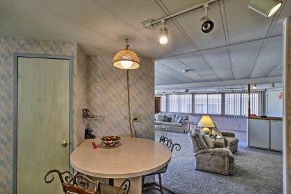 House with Golf Course View and Pool Access! - image 5