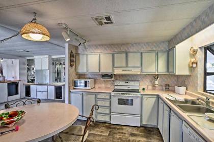 House with Golf Course View and Pool Access! - image 6