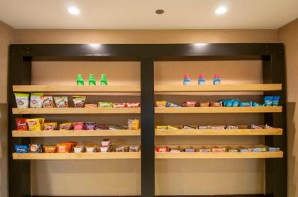Hampton Inn Metairie - image 18