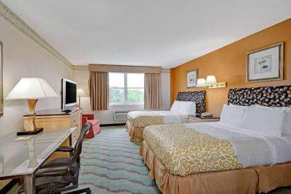 Days Hotel & Conference Center by Wyndham Methuen MA - image 12