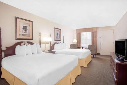 Days Inn by Wyndham Metter - image 15