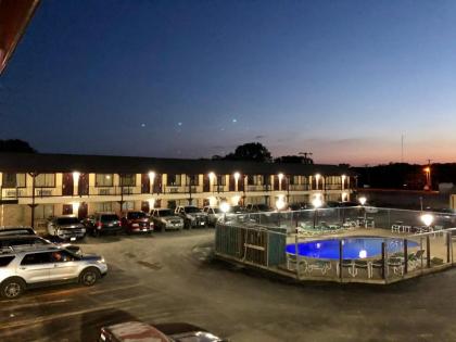 Inn at Mexia - image 10