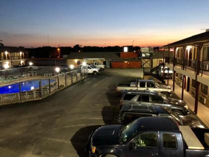 Inn at Mexia - image 11