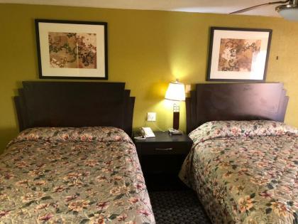 Kings Inn Mexia - image 11