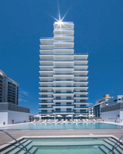 Monte Carlo Miami Beach - image 4