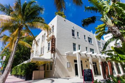100 Collins avenue apartment - image 8