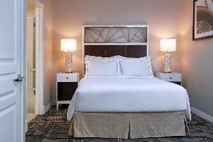 Hilton Grand Vacations at McAlpin-Ocean Plaza