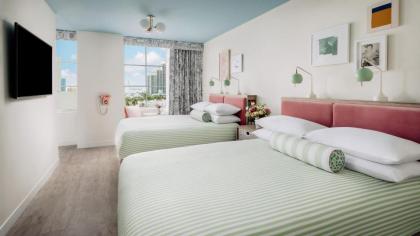 The Goodtime Hotel - image 18