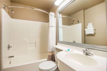 Microtel Inn and Suites By Wyndham Miami OK - image 11