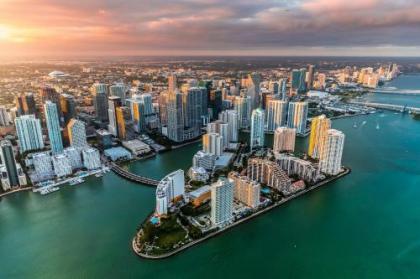 485 BRICKELL AVENUE - ICON Residence - image 2