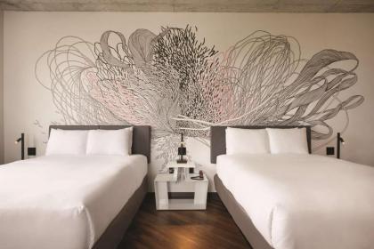 Radisson RED Miami Airport - image 12
