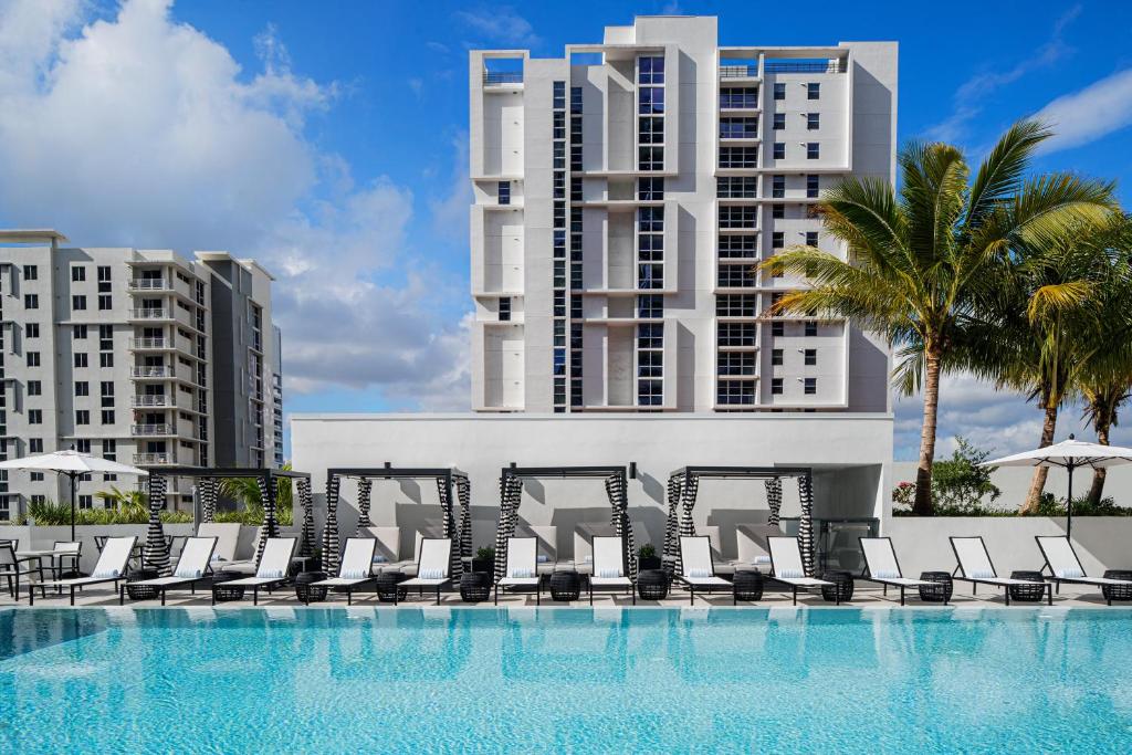 Element Miami Downtown - image 2