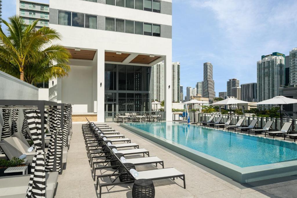 Element Miami Downtown - image 3