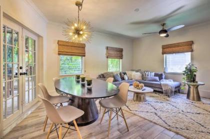Mid-Century Tropical Home 9 Mi to Miami Beach