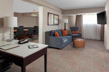 DoubleTree Suites by Hilton Dayton/Miamisburg - image 21