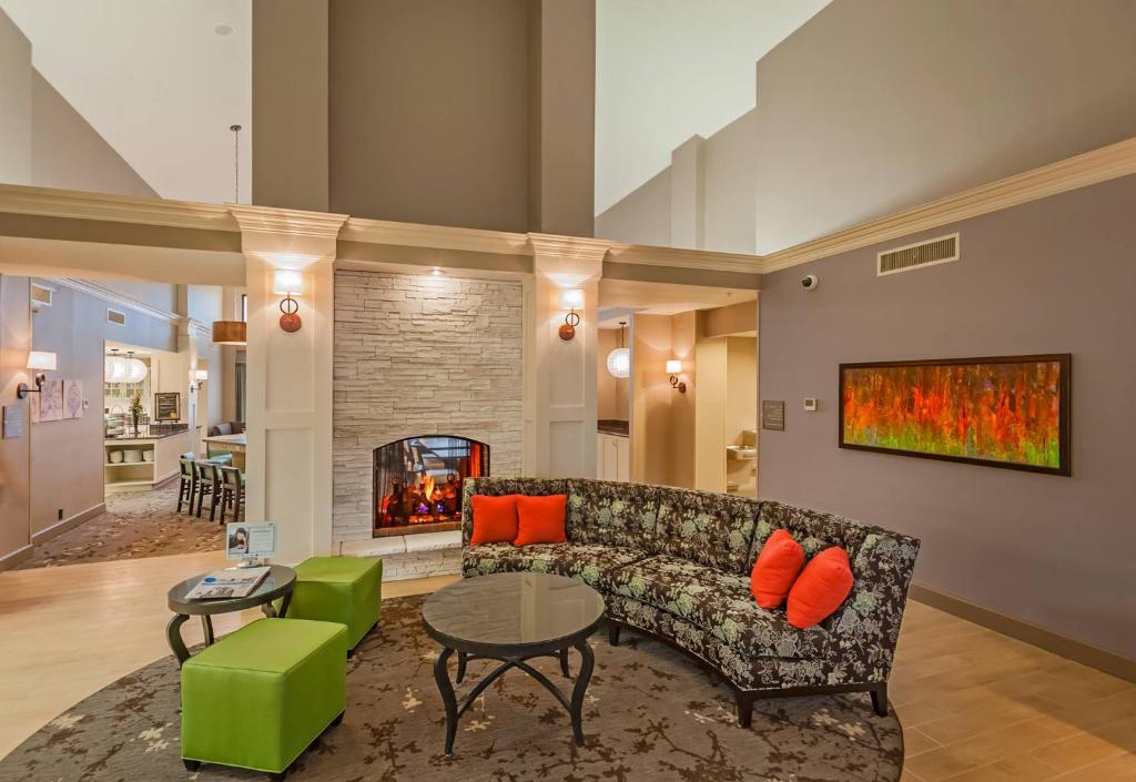 Homewood Suites by Hilton Dayton South - image 2