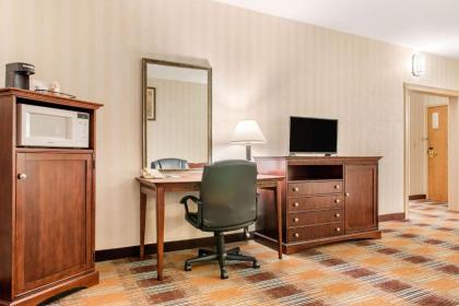 Quality Inn & Suites Miamisburg - Dayton South - image 12