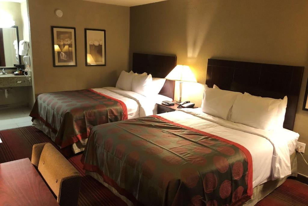 Ramada by Wyndham Michigan City - main image