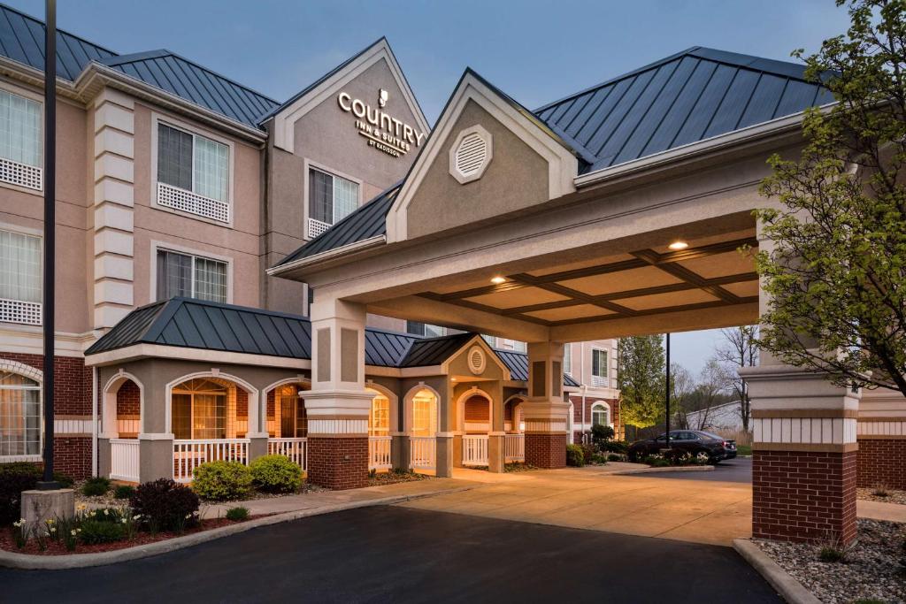 Country Inn & Suites by Radisson Michigan City IN - main image