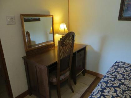 Cool Springs Inn - image 4