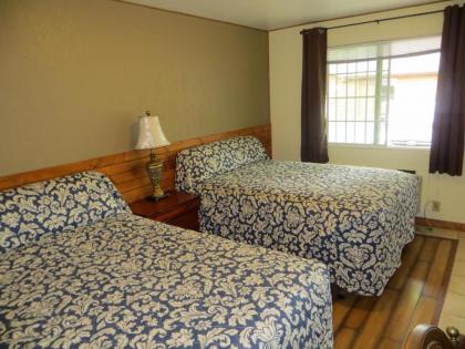 Cool Springs Inn - image 8