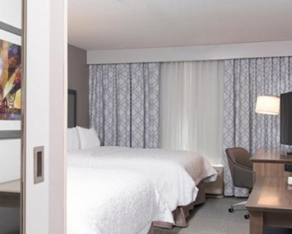 Hampton Inn and Suites Michigan City - image 6
