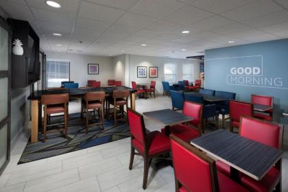 Holiday Inn Express Middlesboro an IHG Hotel - image 11