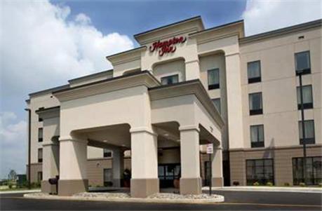 Hampton Inn Middletown - main image