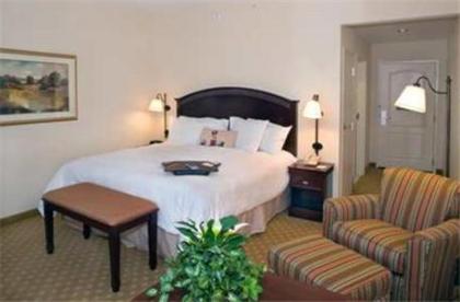 Hampton Inn Middletown - image 2