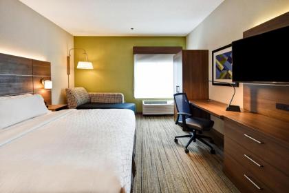 Holiday Inn Express Newport North - Middletown an IHG Hotel - image 6