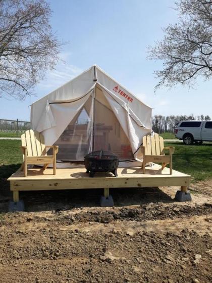 Tentrr Signature Site - Thousand Acre Farm
