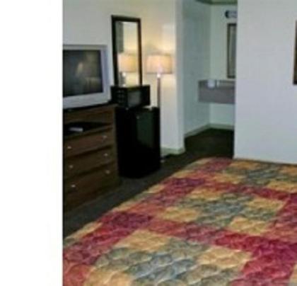 Victorian Inn Midland - image 3