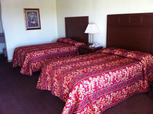 Victorian Inn Midland - image 4