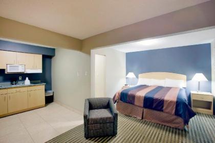 Americas Best Value Inn Midland - image 3
