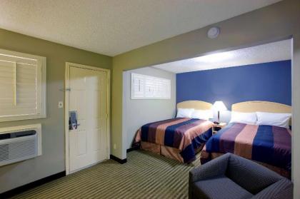 Americas Best Value Inn Midland - image 4