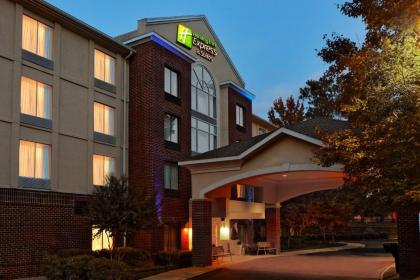 Holiday Inn Express Richmond Brandermill Hull Street an IHG Hotel