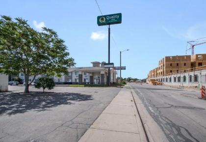Quality Inn Midvale - Salt Lake City South - image 2