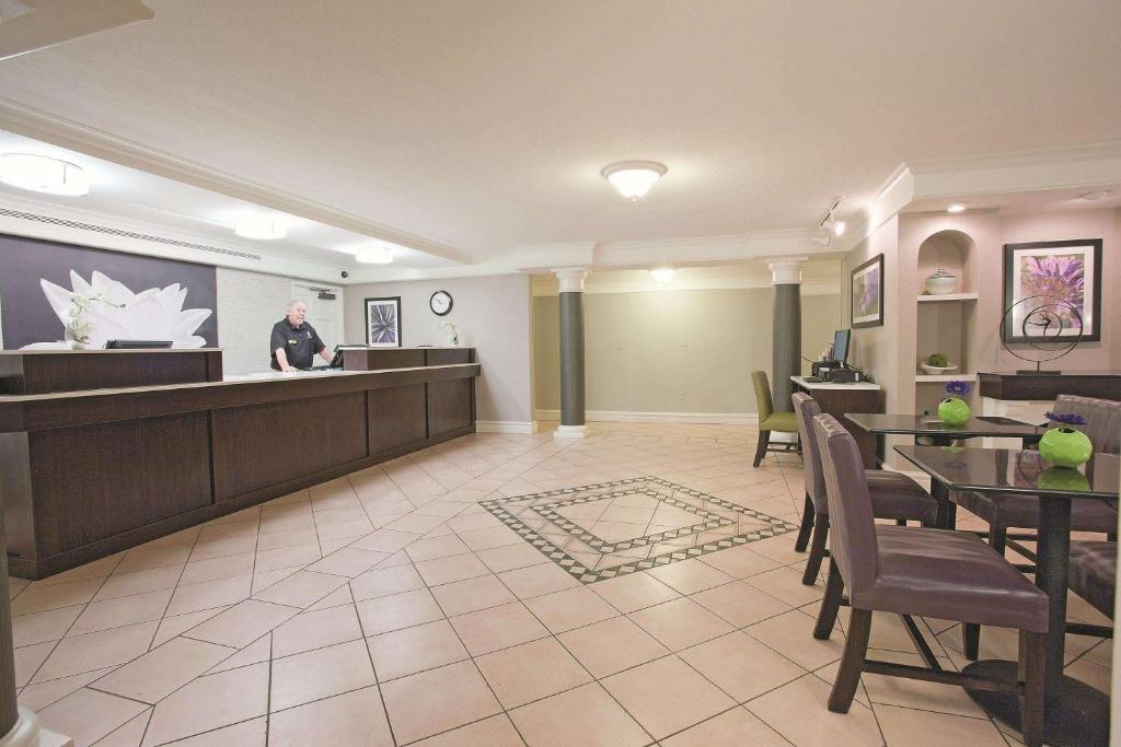 La Quinta Inn by Wyndham Salt Lake City Midvale - image 5