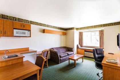 Super 8 by Wyndham Pride Midvale/Midvalley/Salt Lake City - image 13