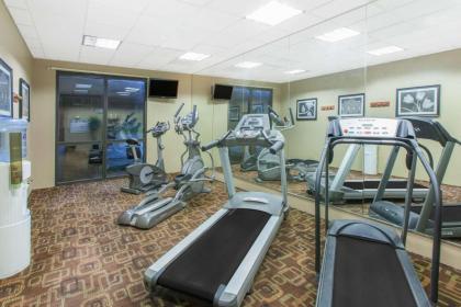 Hawthorn Suites Midwest City - image 16