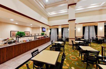 Hawthorn Suites Midwest City - image 19