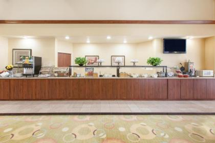 Hawthorn Suites Midwest City - image 2