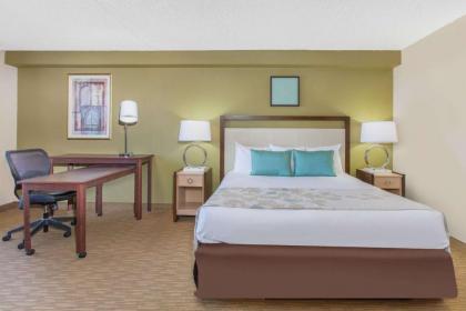 Hawthorn Suites Midwest City - image 6