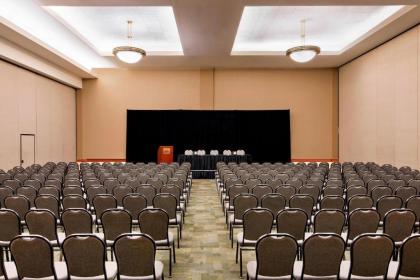 Sheraton Hotel Midwest City at the Reed Conference Center - image 15