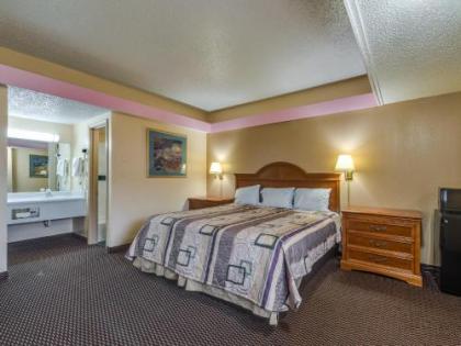 Travelers Inn Midwest City - image 11