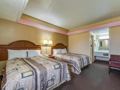 Travelers Inn Midwest City - image 15